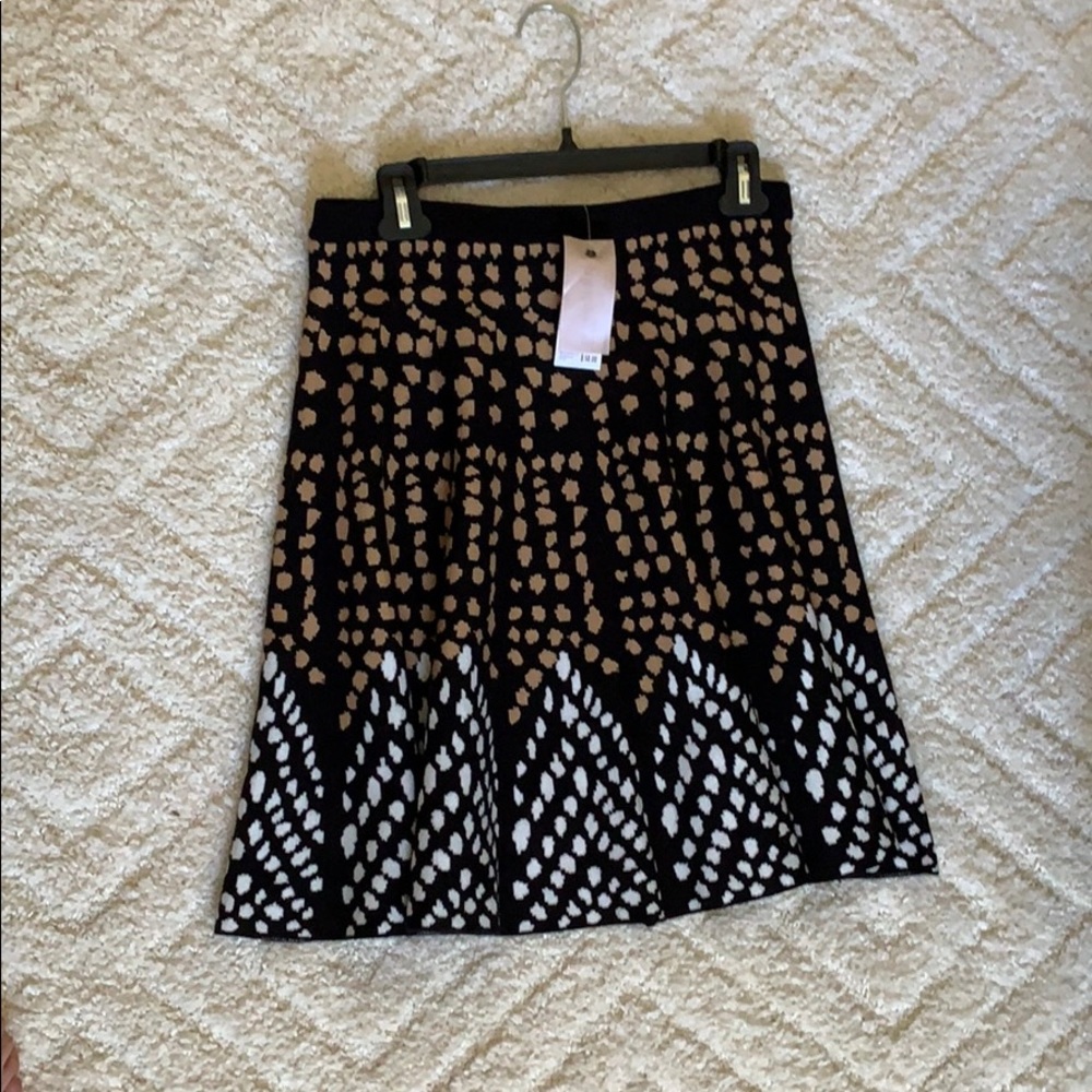 Patterned Dots Skirt